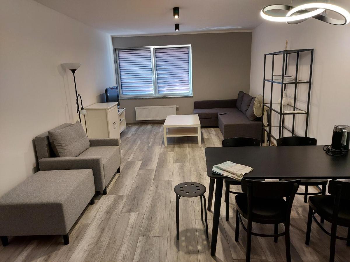 Uroczy Apartament W Scislym Centrum Gizycka 吉日茨科 外观 照片