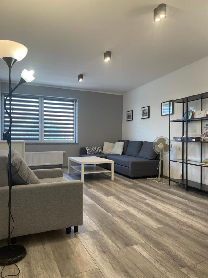 Uroczy Apartament W Scislym Centrum Gizycka 吉日茨科 外观 照片