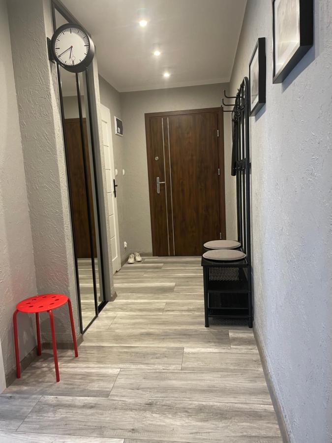 Uroczy Apartament W Scislym Centrum Gizycka 吉日茨科 外观 照片
